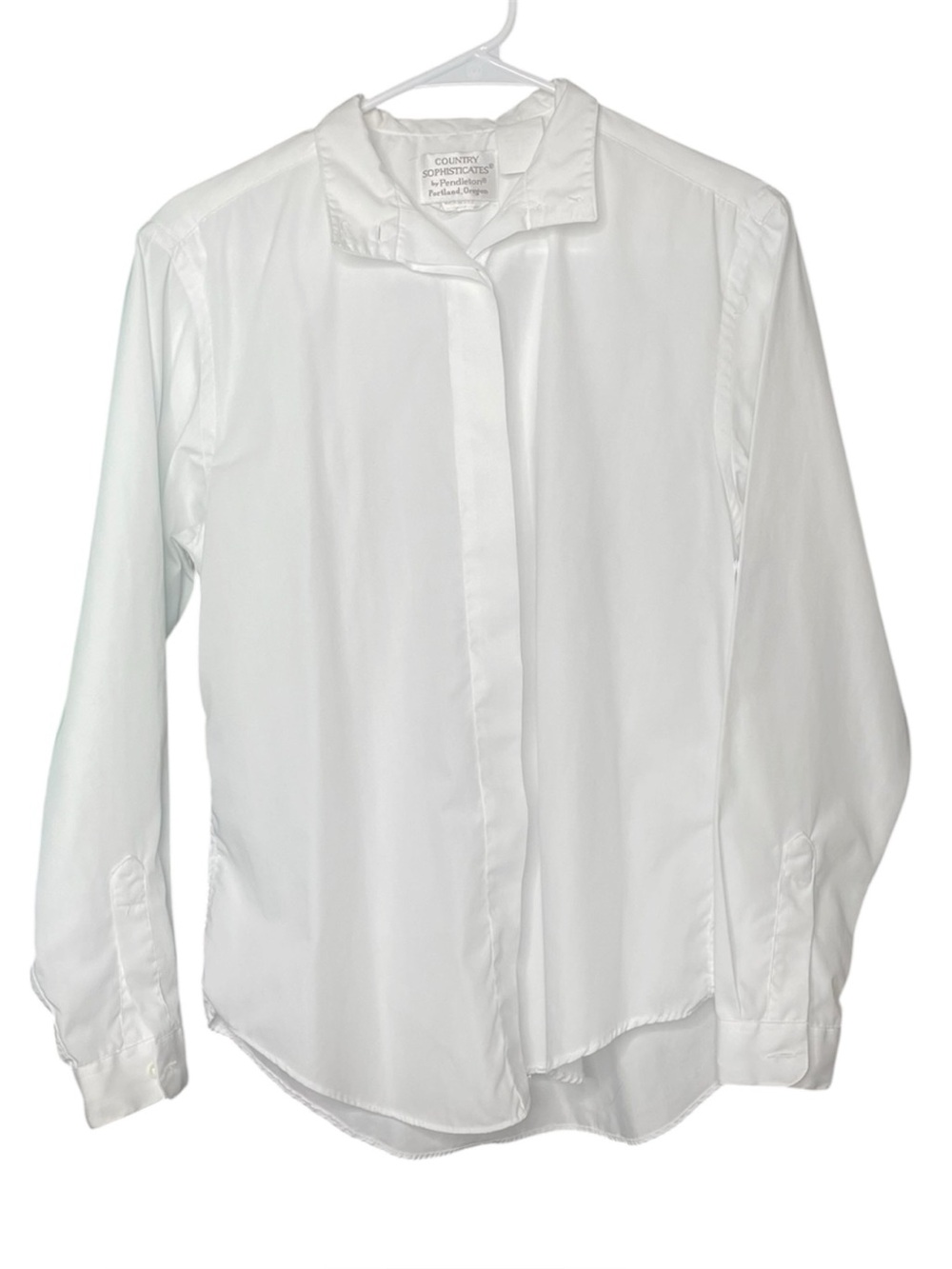 Country Sophisticates white button up long sleeve shirt